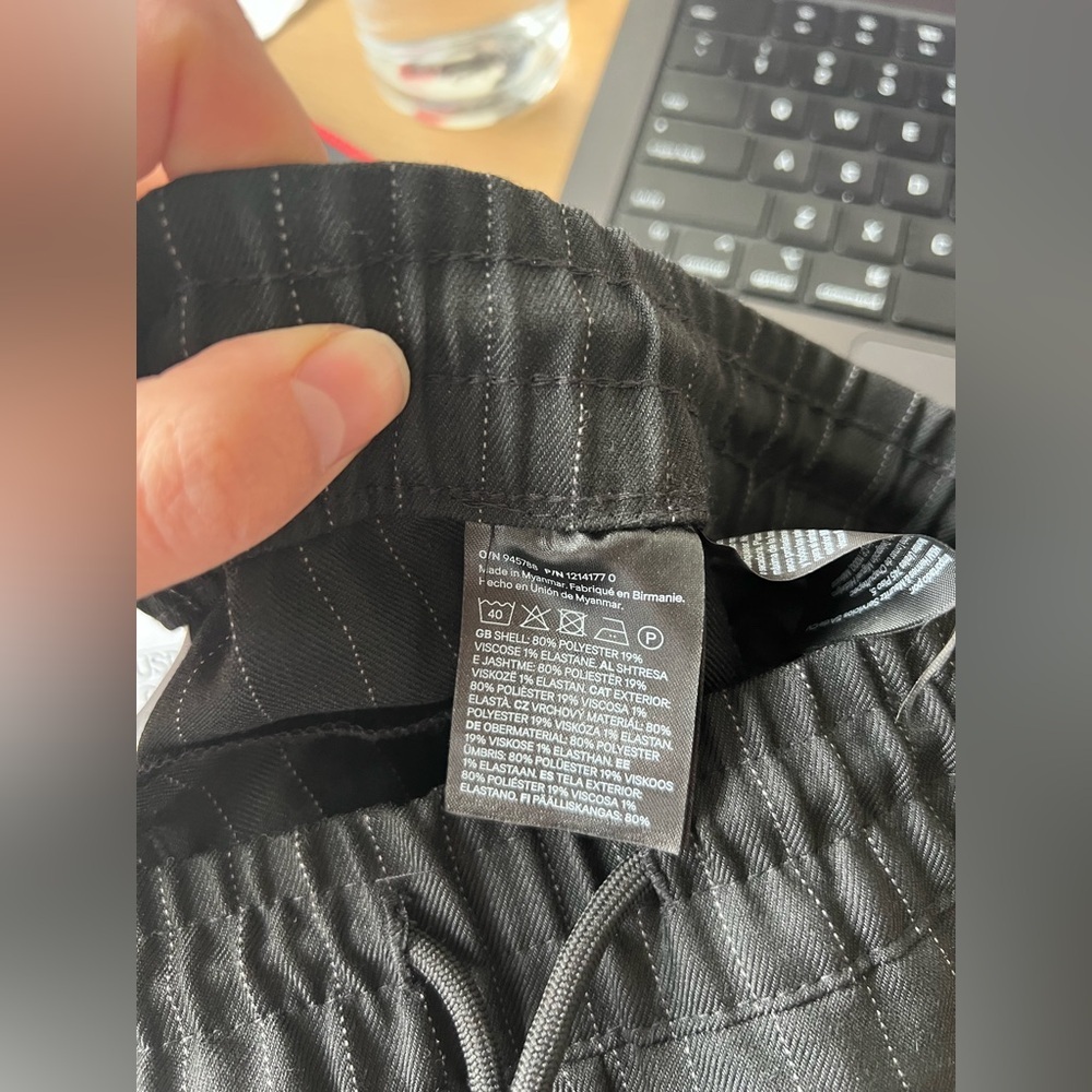 H&M Trousers - Picture 7 of 9